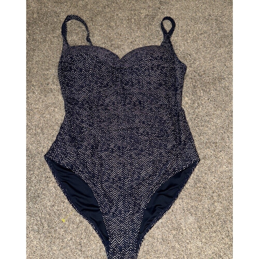 Nip Tuck 1-Pc Swimsuit Foil Twist Front Multi Fit Cup Rushing Navy White Sz 12